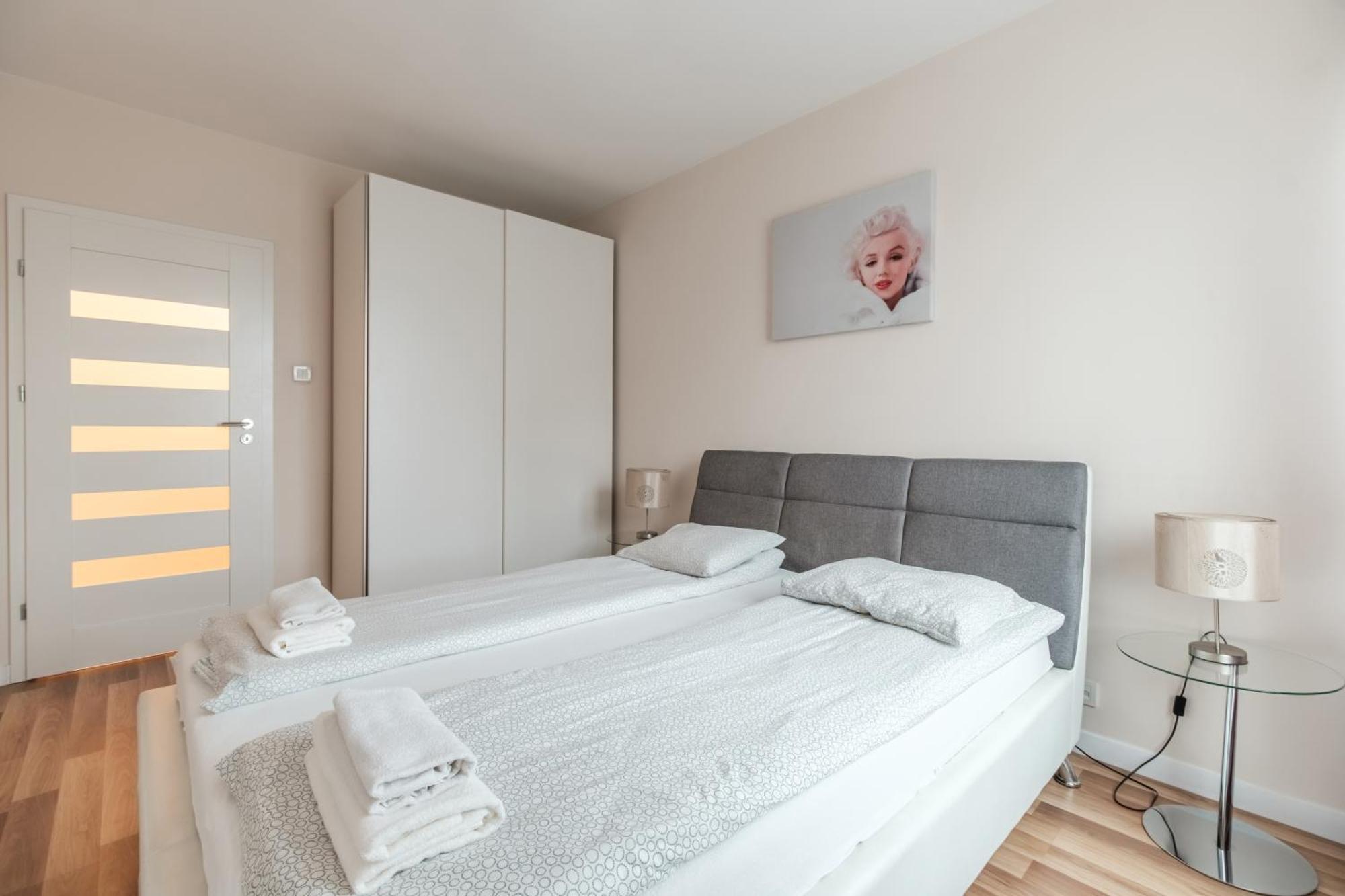 Warsaw Inside Apartments エクステリア 写真